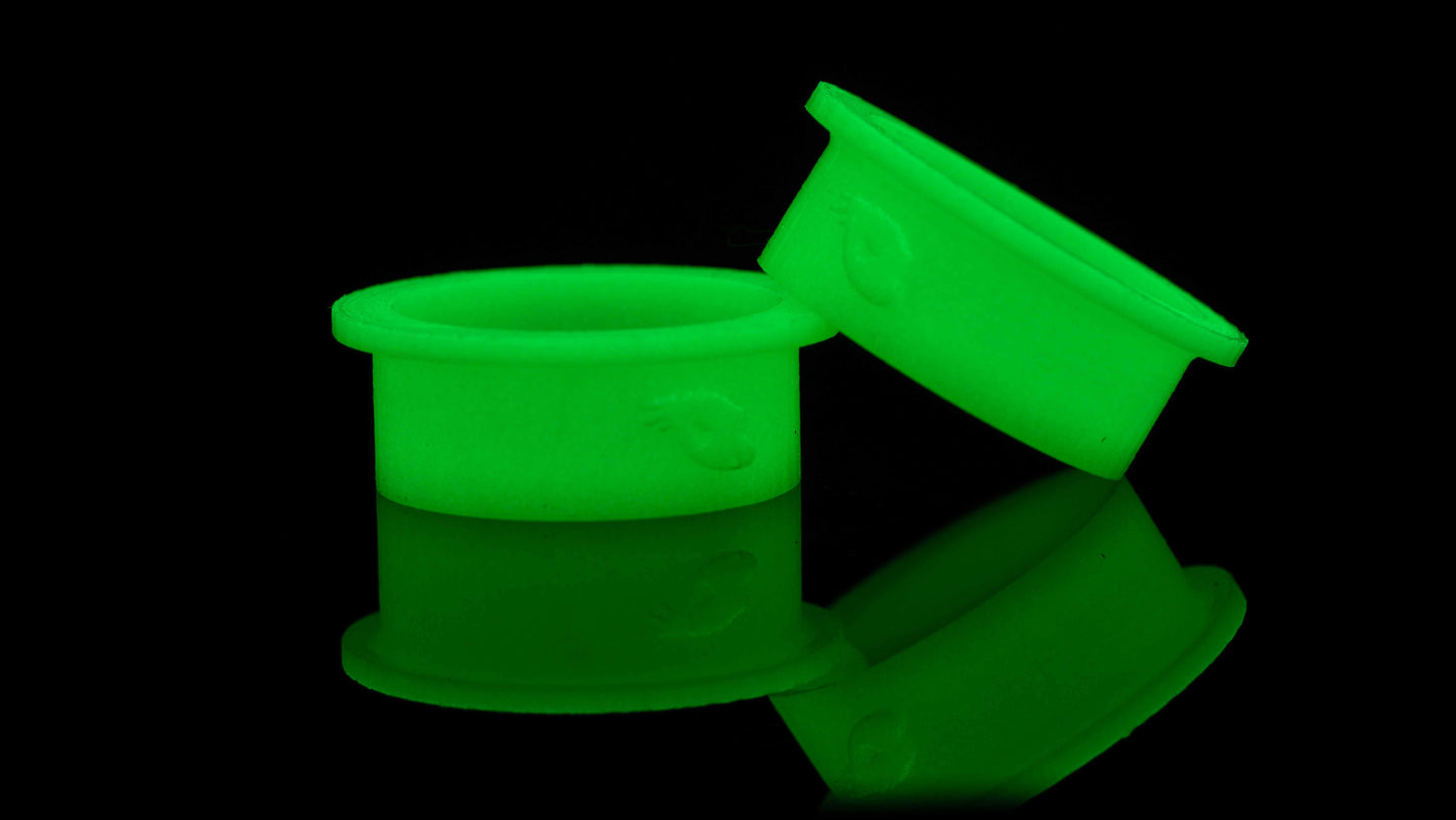Limited Edition Glow Reusable Large Silicone Feeding Cups (2 pack)