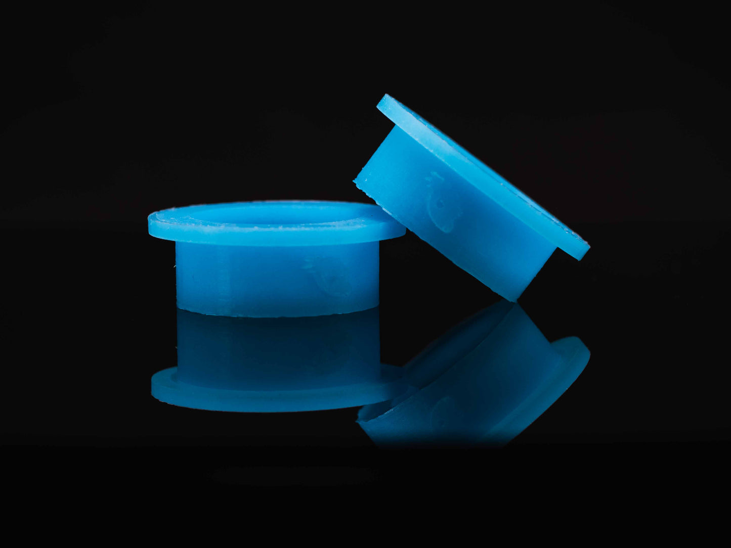 Limited Edition GLOW Reusable Small Silicone Feeding Cups (2 pack)