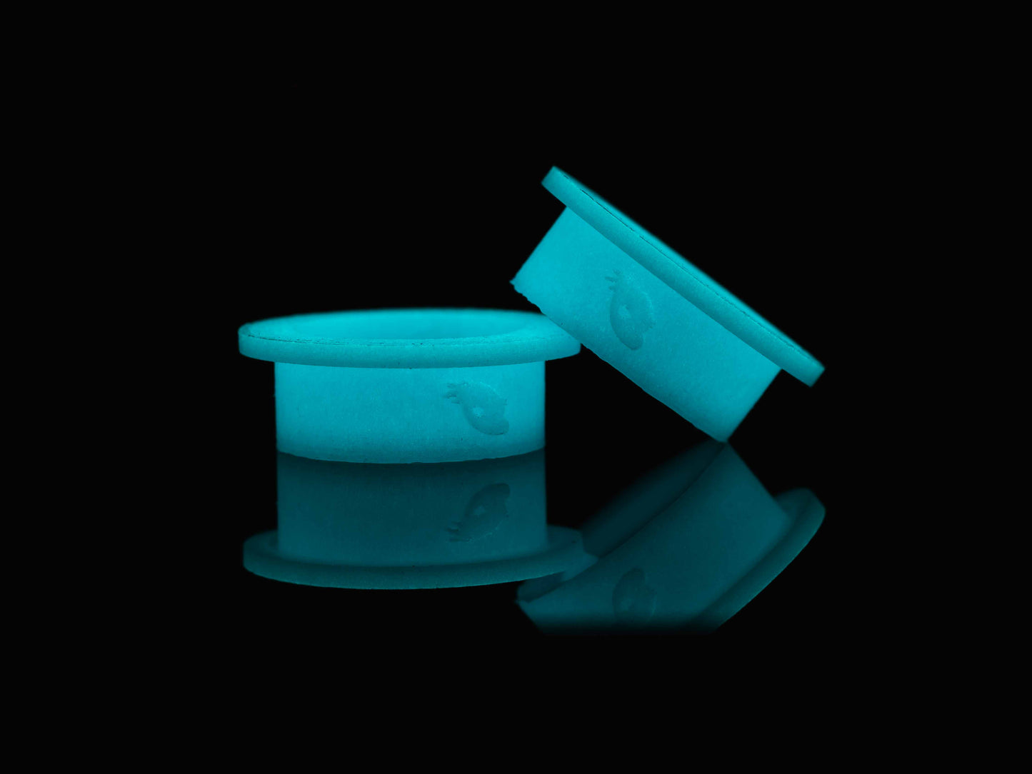 Limited Edition GLOW Reusable Small Silicone Feeding Cups (2 pack)