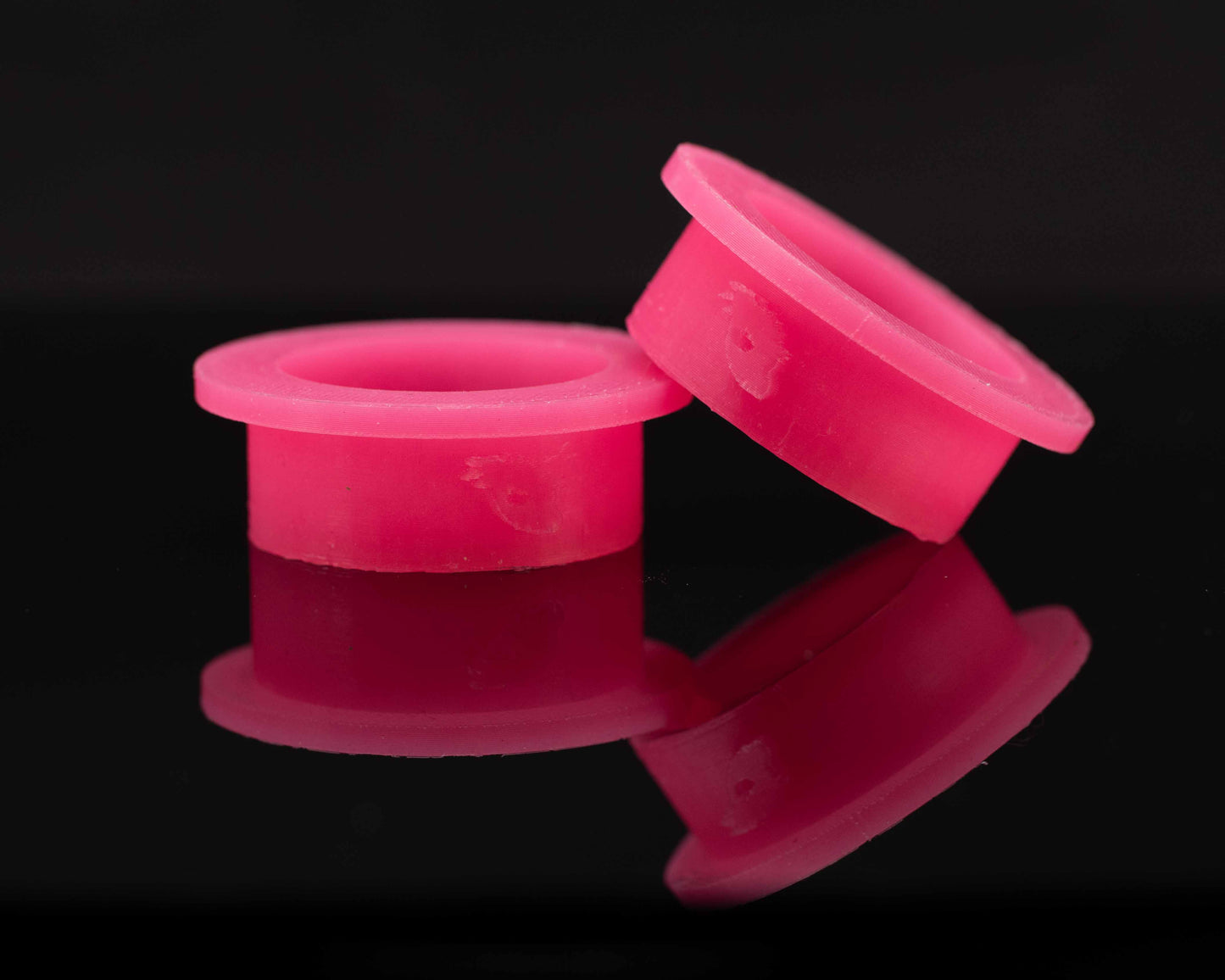 Limited Edition GLOW Reusable Small Silicone Feeding Cups (2 pack)