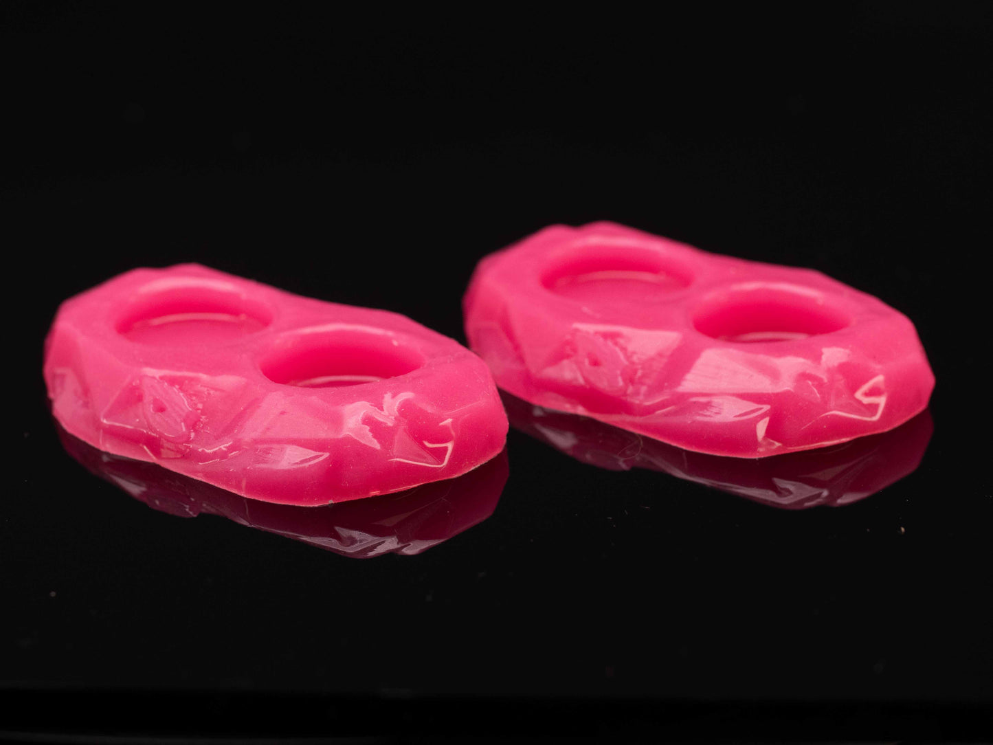 Limited Edition Glow Reusable Small Silicone Feeding Dish (2 pack)