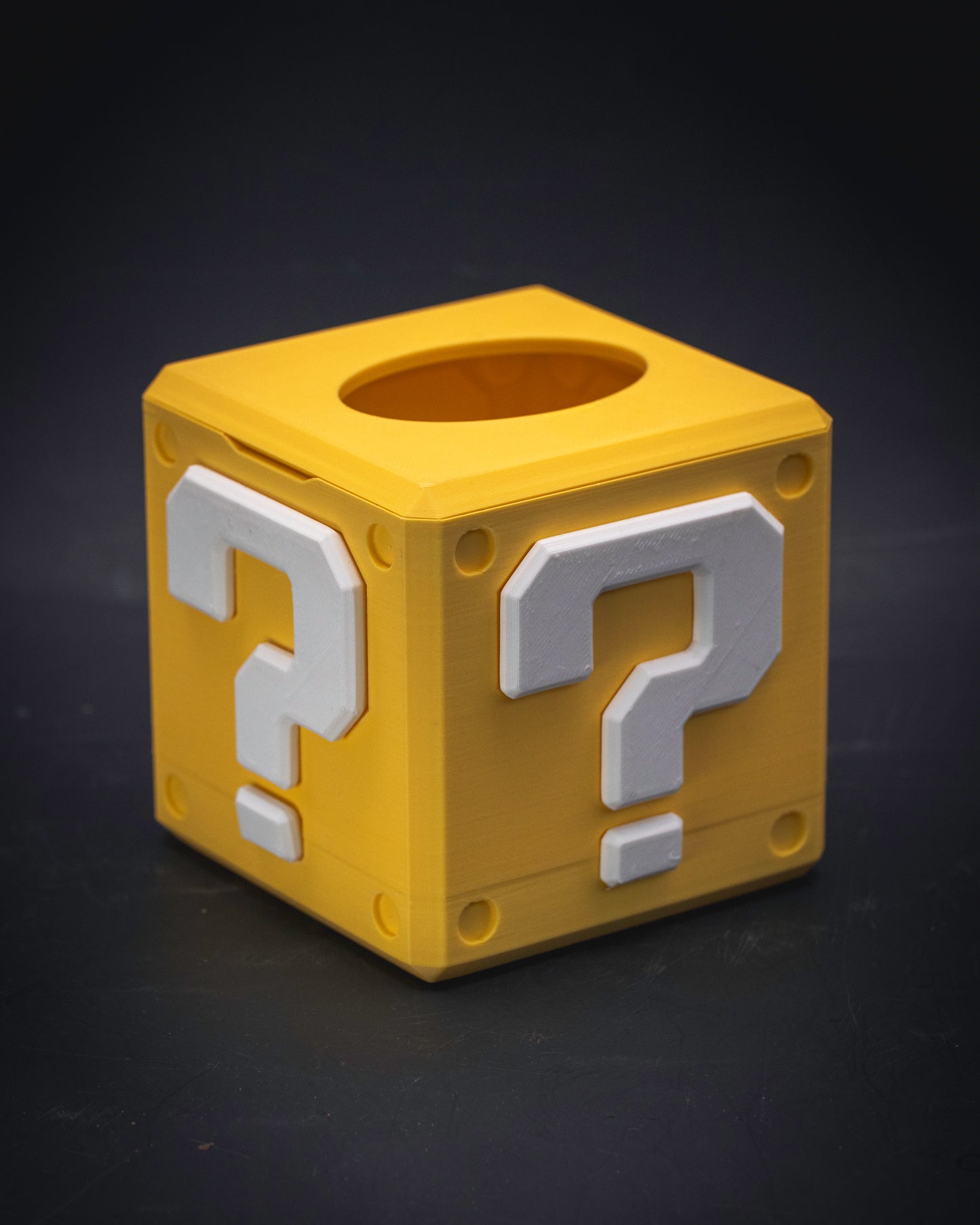 Mystery Block Humid Hide – Power Up Your Gecko’s Habitat!
