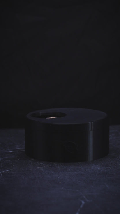 Crested Gecko Dual-Purpose Humid Hide & Egg-Laying Bin